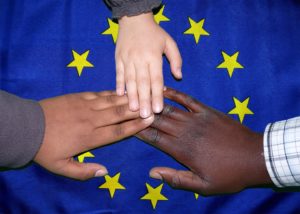 Read more about the article Online-Petition „Für einen humanitären Umgang mit Geflüchteten in Europa“