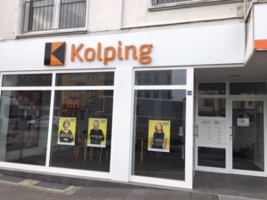 Read more about the article Kolpinghaus zeigt Gesicht – Ehrensache